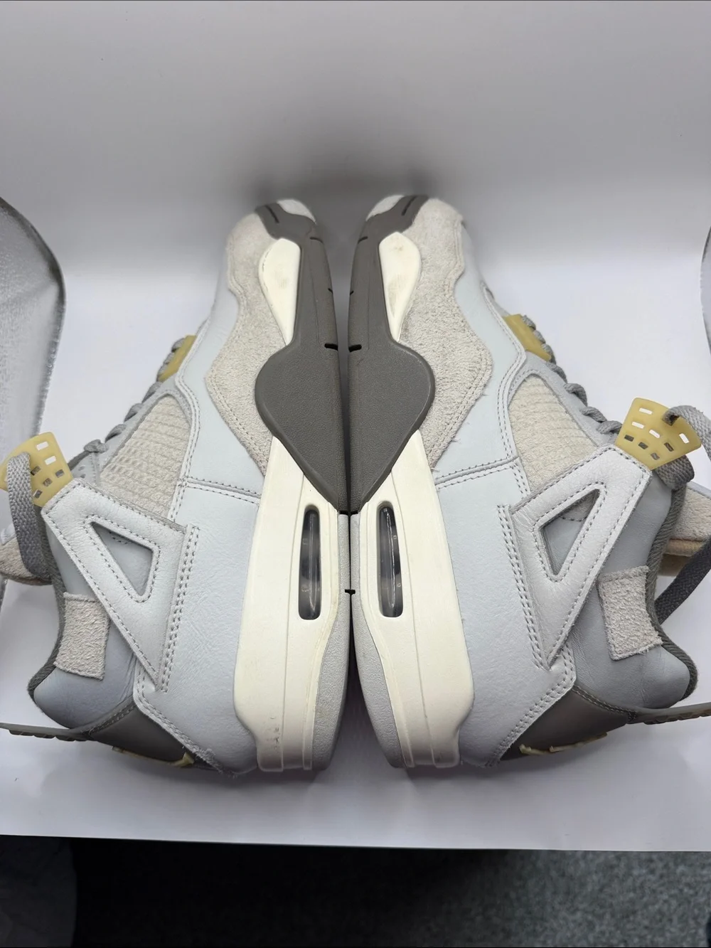 Nike Air Jordan 4 Retro SE Craft 